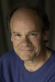 Ethan Phillips